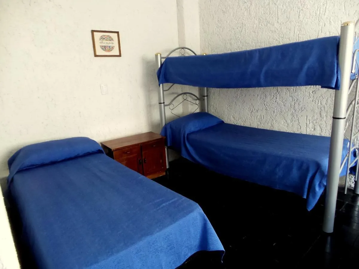 Guest house Hostel Otro Mundo Capdevila