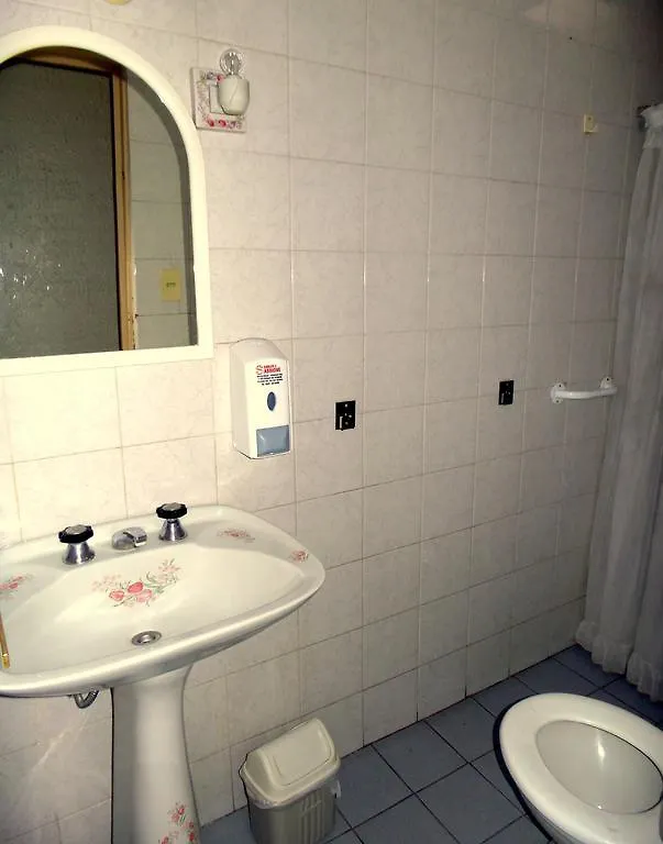 Hostel Otro Mundo Capdevila Argentina