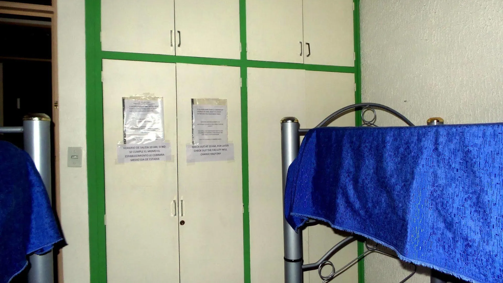 Hostel Otro Mundo Capdevila Guest house
