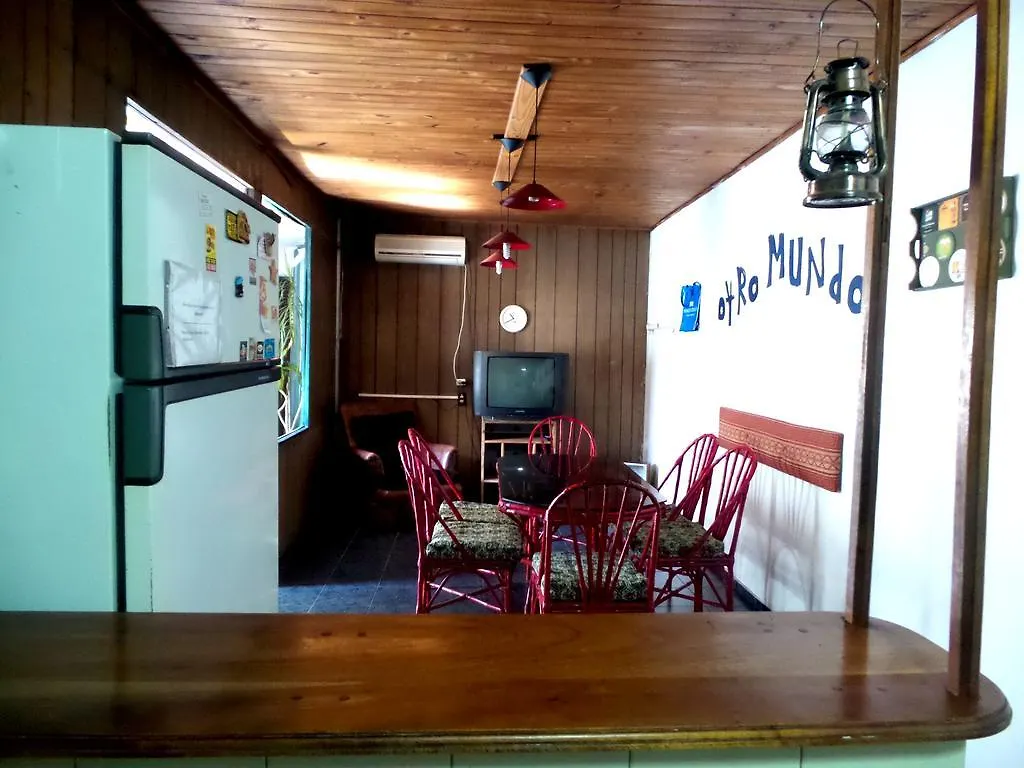 Guest house Hostel Otro Mundo Capdevila