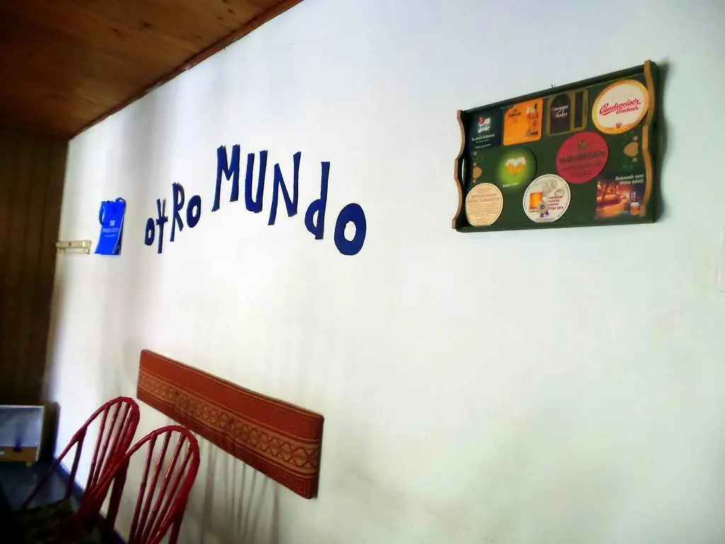 Hostel Otro Mundo Capdevila Guest house