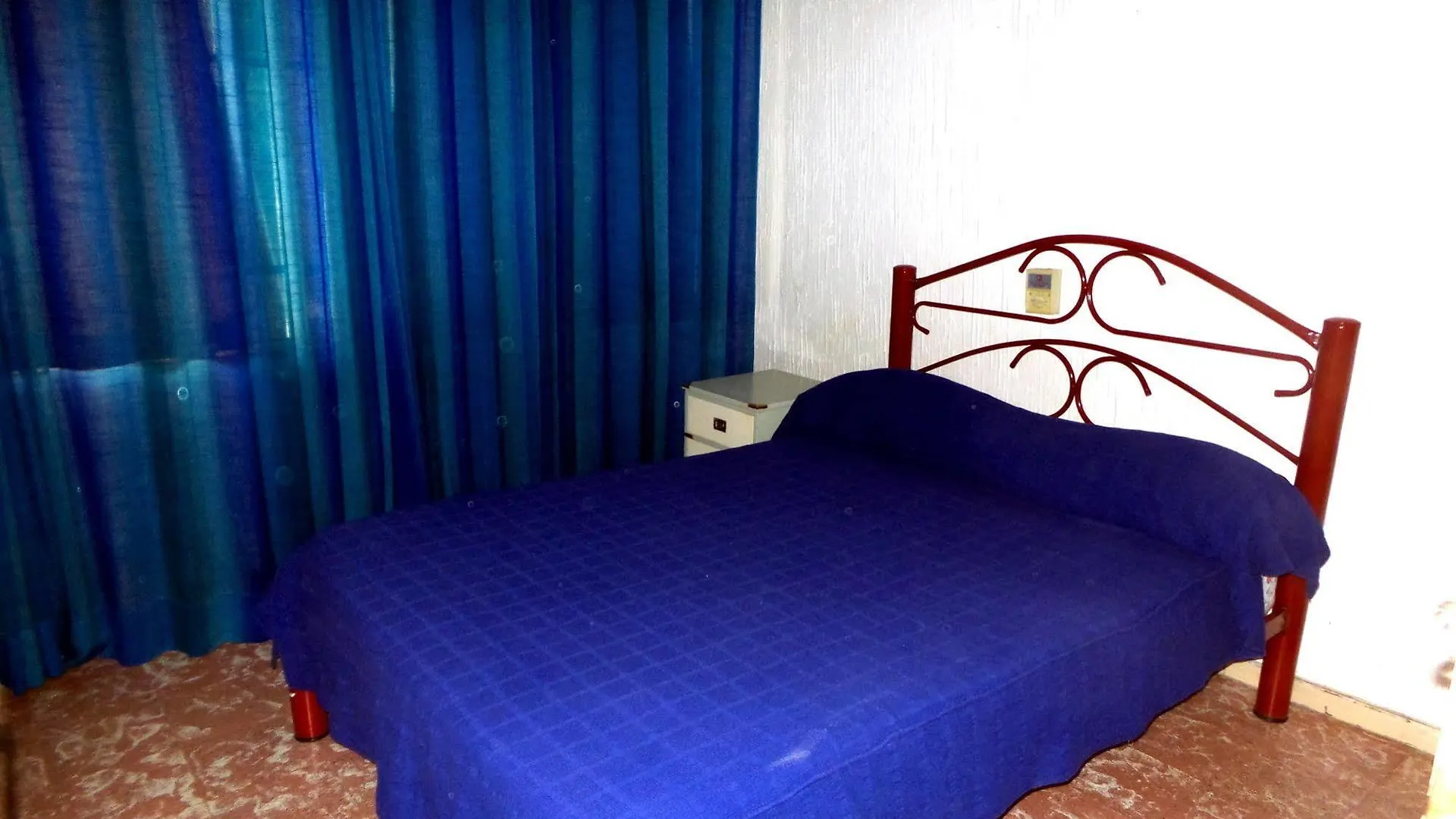 Hostel Otro Mundo Capdevila Πανσιόν